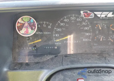 1997 GMC Suburban 2500 Sl из США, поврежденный, VIN 1GKGC26J1VJ718440